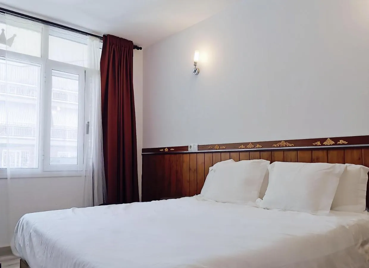 Barcelona Coronahostal Hotel Badalona Guest house